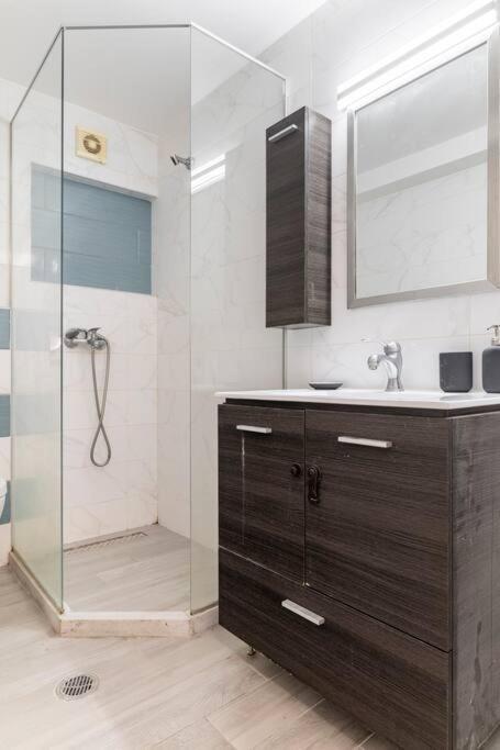 Apartment At Ano Glifada. أثينا المظهر الخارجي الصورة